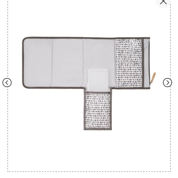 NWT Petunia Pickle Clutch Changing Pad Disney Mickey! - Picture 6 of 9